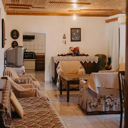 Leanland Country House Megala Kalyvia
