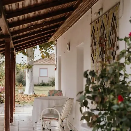 펜션 Leanland Country House *